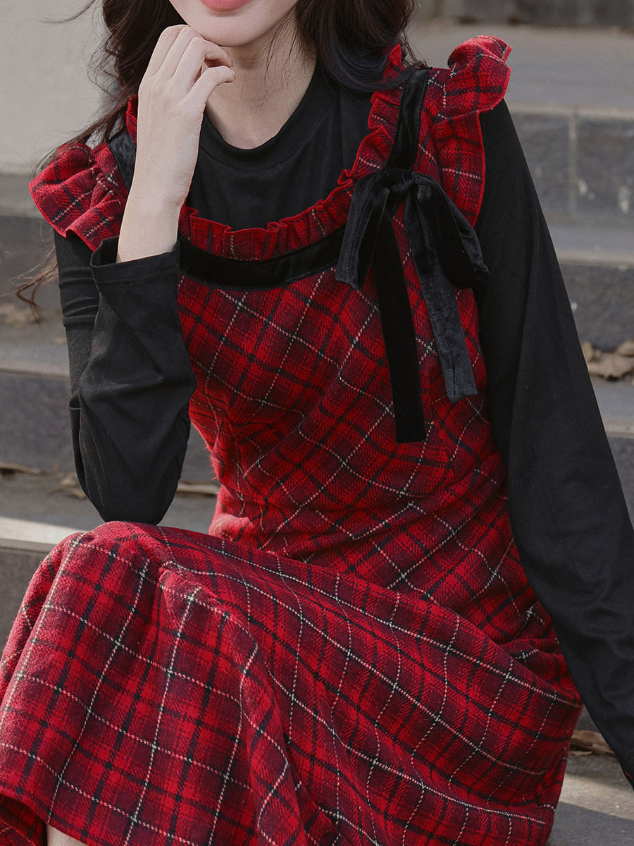 Red Plaid Christmas Dress with Black Long Sleeves and Collar – Jolly