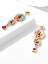 Load image into Gallery viewer, Luxury Zircon Tassel Artifact Vinatge Earrings