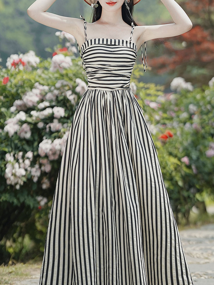 black and white striped vintage dress 1950S Taylor Swift Same Style Stripe Swing – Jolly Size:14 Long (ADD +$25) (Over 6' tall) layered skirt with draped GREEN-DRESS Beige Dress with Black