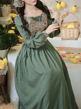 Load image into Gallery viewer, Green Floral Print Long Sleeve Vintage Cottagecore Cotton Dress