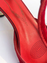 Load image into Gallery viewer, Velvet Rhinestone Chunky Heel  Vinatge Shoes