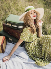 Load image into Gallery viewer, Green Daisy Puff Sleeve Smocking Chiffon 1950S Vintage Dress