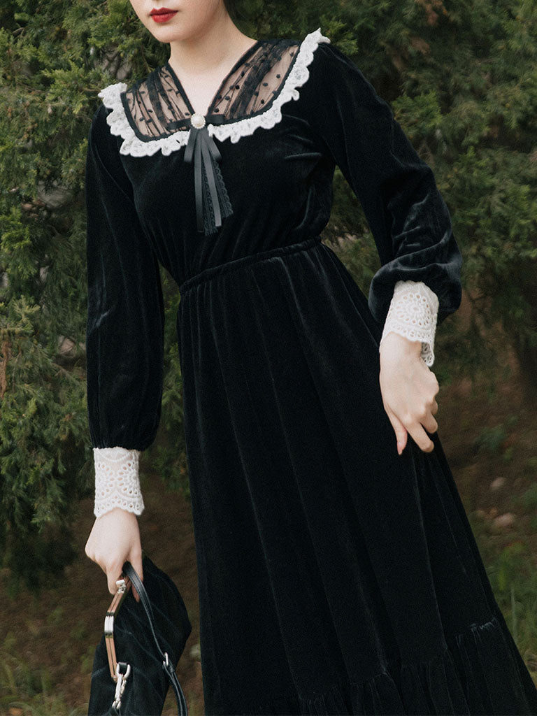 open lace back dress Black Semi-Sheer Velvet Long Sleeve Lace Vintage Dress, Black / M