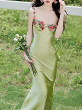 Load image into Gallery viewer, 1930S Green Flower Embroidered Lace Angel Spaghetti Strap Satin Dress