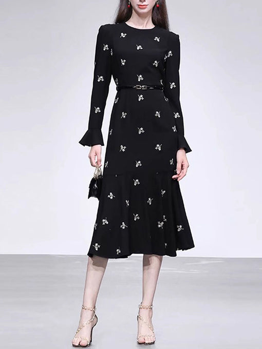 Black Embroidered Flowers Long Sleeve 1940S Fishtail Vintage Dress