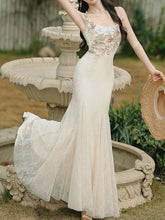 Load image into Gallery viewer, Vintage White Lace Spaghetti Strap Maxi Fish Tail Dress