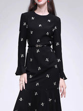 Load image into Gallery viewer, Black Embroidered Flowers Long Sleeve 1940S Fishtail Vintage Dress