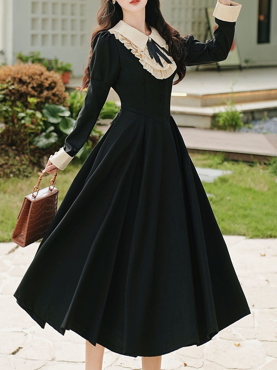White Lace Collar Long Sleeve Black Edwardian Revival Dress Black / XL White Lace Collar Long Sleeve Black Edwardian Revival Dress Black / XL