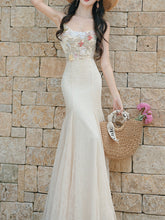 Load image into Gallery viewer, Vintage White Lace Spaghetti Strap Maxi Fish Tail Dress