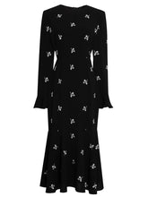 Load image into Gallery viewer, Black Embroidered Flowers Long Sleeve 1940S Fishtail Vintage Dress