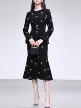 Load image into Gallery viewer, Black Embroidered Flowers Long Sleeve 1940S Fishtail Vintage Dress