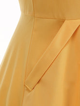 Load image into Gallery viewer, 1950s Vintage Peter Pan Collar Sleeveless Retro Swing Dress