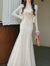 Load image into Gallery viewer, Vintage White Lace Spaghetti Strap Maxi Fish Tail Dress