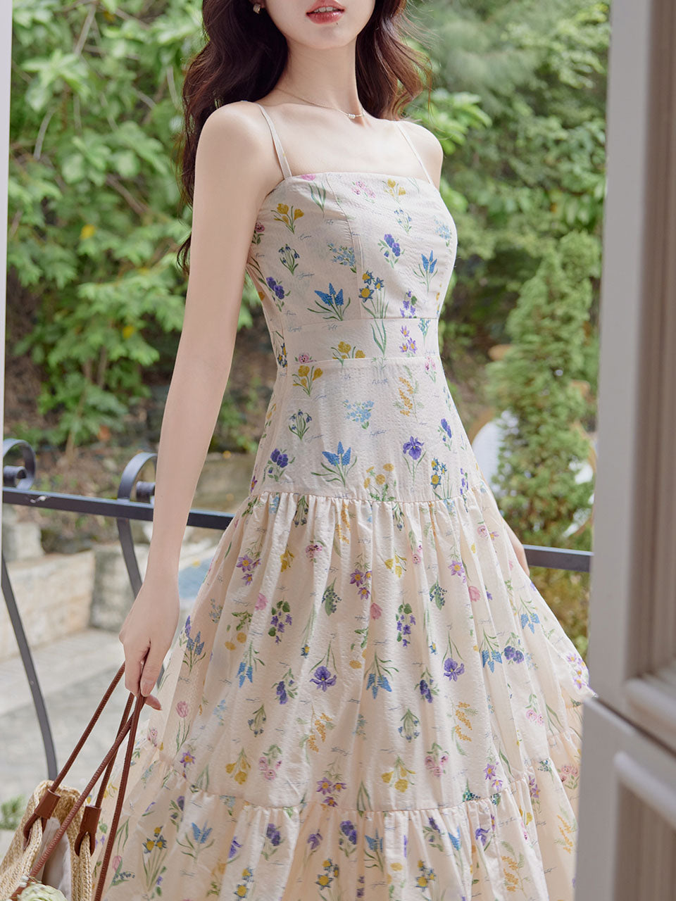 spaghetti strap dress floral 2PS White Floral Print Spaghetti Strap Dress With Blue Shawl Dress Suit – Jolly Vintage