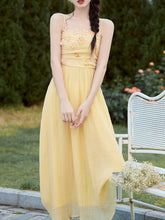 Load image into Gallery viewer, 2PS Yellow Daisy Handmade Flower Suspender Print Vintage Dress and Cardigan Suit
