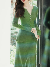 Load image into Gallery viewer, 2PS Forest Green Gradient Graphic V Neck Knitted Sweater Vintage 1950s Suits