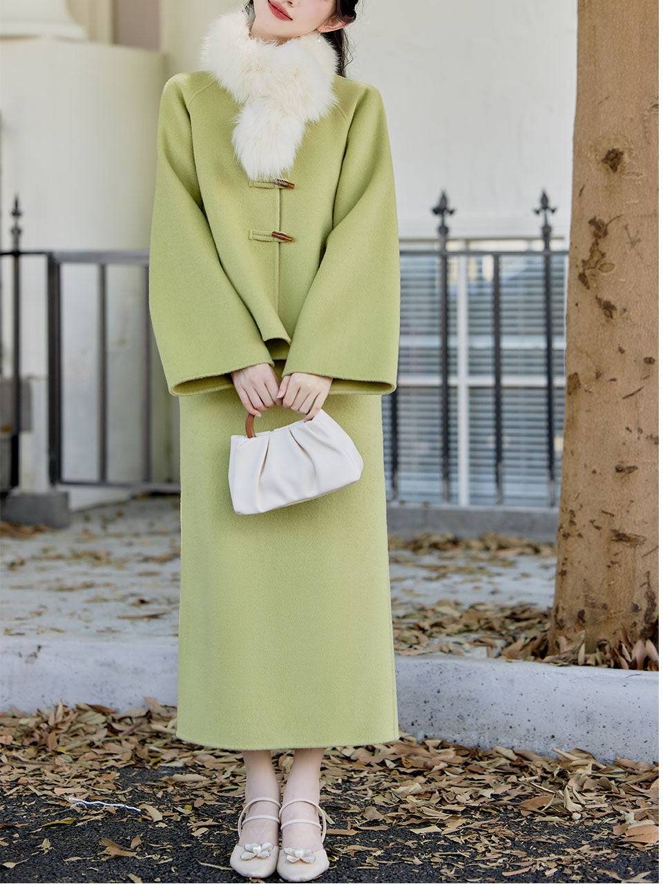 2PS Green Round Long Sleeve Wool Coat With Swing Skirt Suit