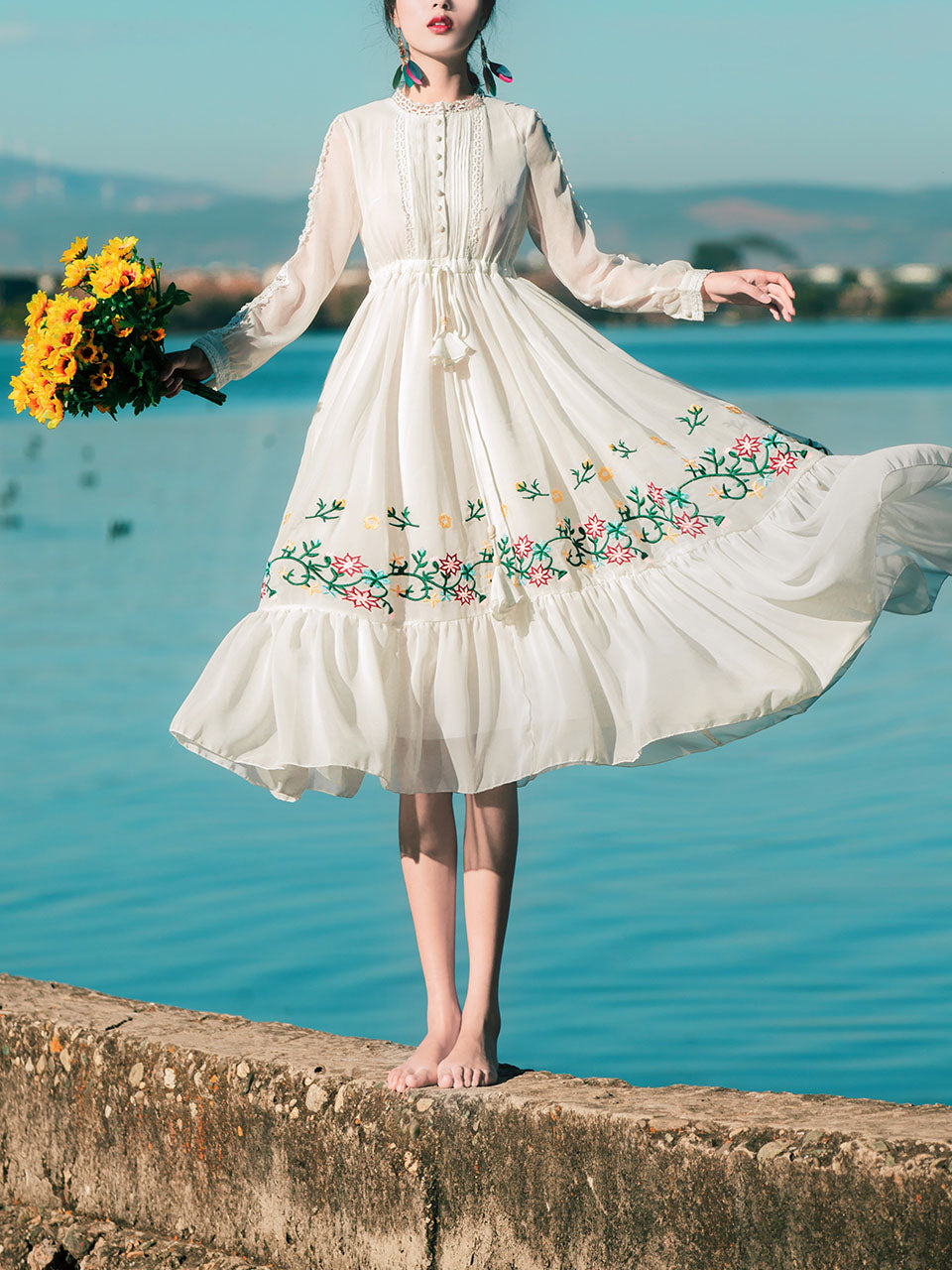 White Lace Collar Floral Embroidered Romantic 1950S Dress, White / L White Lace Collar Floral Embroidered Romantic 1950S Dress, White / L