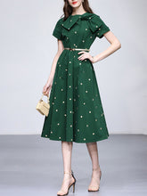 Load image into Gallery viewer, Dark Green Bow Collar Embroidered Flower 1950S Vintage Dress