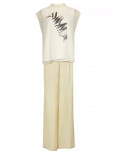 Load image into Gallery viewer, 2PS Silk Printed Sleeveless Top and Gold Metallic Pant Set