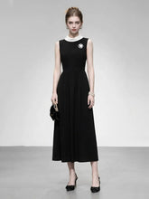 Load image into Gallery viewer, 1960s Hepburn Style Contrast Mock Neck Little Black Dress