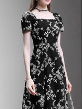 Load image into Gallery viewer, Black Square Collar Embroidered Flower 1950S Vintage Dress