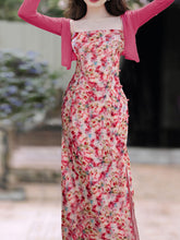 Load image into Gallery viewer, 2PS Rose Floral Print Spaghetti Strap 1950S Vintage Dress With Pink Long Sleeve Cardigan