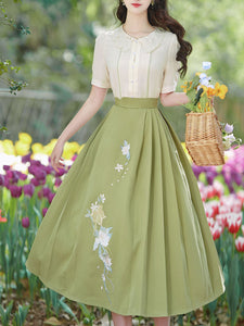 White Peter Pan Collar Short Sleeve Shirt With Green Pleat Skirt Vintage Suit