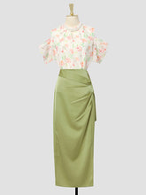 Load image into Gallery viewer, 2PS White Rose Print Pearl Shirt With Green Slit Wrap Skirt Suit