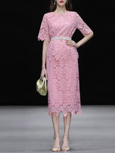 Load image into Gallery viewer, 2PS Sweet Pink Crew Neck Lace Mermaid Skirt Suit With Pearl Belt