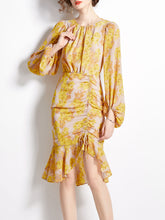 Load image into Gallery viewer, Grey Crew Neck Puff Sleeves Floral Print Bodycon Dress