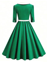 Load image into Gallery viewer, 1950s Vintage Christmas Green Peter Pan Collar Swing Dress