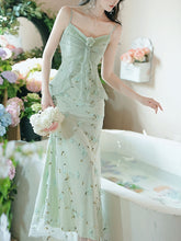 Load image into Gallery viewer, 2PS Green Floral Printed Spaghetti Strap Vintage Dress With Cardigan Suit