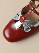 Load image into Gallery viewer, Women&#39;s  Round Toe Daisy Chunky Heel Sandals Leather Vintage Shoes