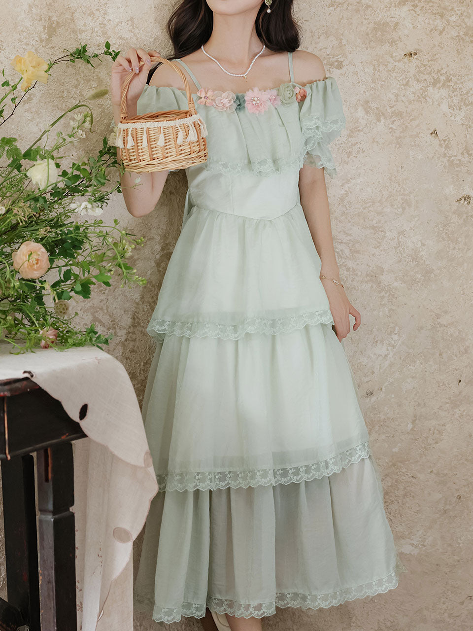 Light Green Off Shoulder Chiffon Tiered Maxi Dress, Green / XS Light Green Off Shoulder Chiffon Tiered Maxi Dress, Green / XS