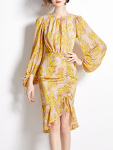 Load image into Gallery viewer, Grey Crew Neck Puff Sleeves Floral Print Bodycon Dress