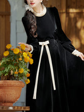 Load image into Gallery viewer, Black Pearl Collar Velvet Vintage Dress With Bow-knot