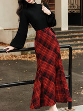 Load image into Gallery viewer, 2PS Black Sweater And Red Plaid Fishtail Skirt 1950S Vintage Audrey Hepburn's Style Outfits