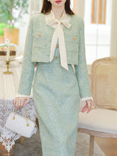 Load image into Gallery viewer, Vintage 1940s Mint Green Tweed Skirt Suit Set Bow Collar &amp; Matching Jacket