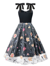Load image into Gallery viewer, Black Floral Strap Lace 1950s Vintage Swing Dress