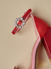 Load image into Gallery viewer, Luxury Pink Heart Shaped Strappy Chunky Heel Vintage Sandals
