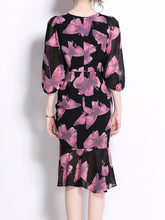 Load image into Gallery viewer, Purple Crew Neck Puff Sleeves Floral Print Slit Bodycon Dress