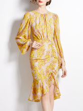 Load image into Gallery viewer, Grey Crew Neck Puff Sleeves Floral Print Bodycon Dress