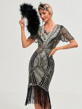 Load image into Gallery viewer, Women's 1920s Flapper Dress with Flutter Sleeves Purple Gatsby Costume Sequined Fringe Party Dress