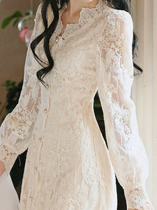 White V-Neck Long Sleeve Lace Vintage Wedding Dress