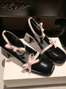 Women's  Round Toe Bow Chunky Heel Leather Vintage Shoes