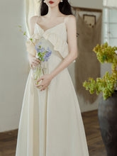 Load image into Gallery viewer, 1950S Hepburn Style White Ruffles Shoulder Vintage Wedding Dress For Women