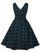Load image into Gallery viewer, Emerald Green Plaid V Neck 1950s Swing Dress With Belt