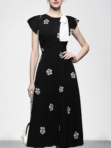 Black Bow Collar Embroidered Rose 1950S Vintage Dress