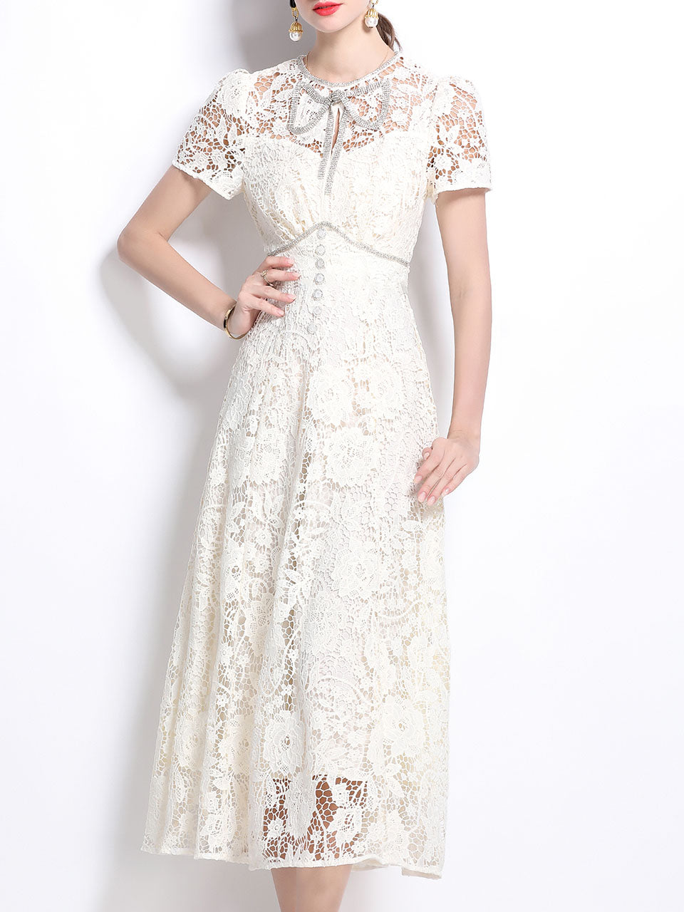White Bowknot Neck Short Sleeve Vintage Lace Dress, White / L